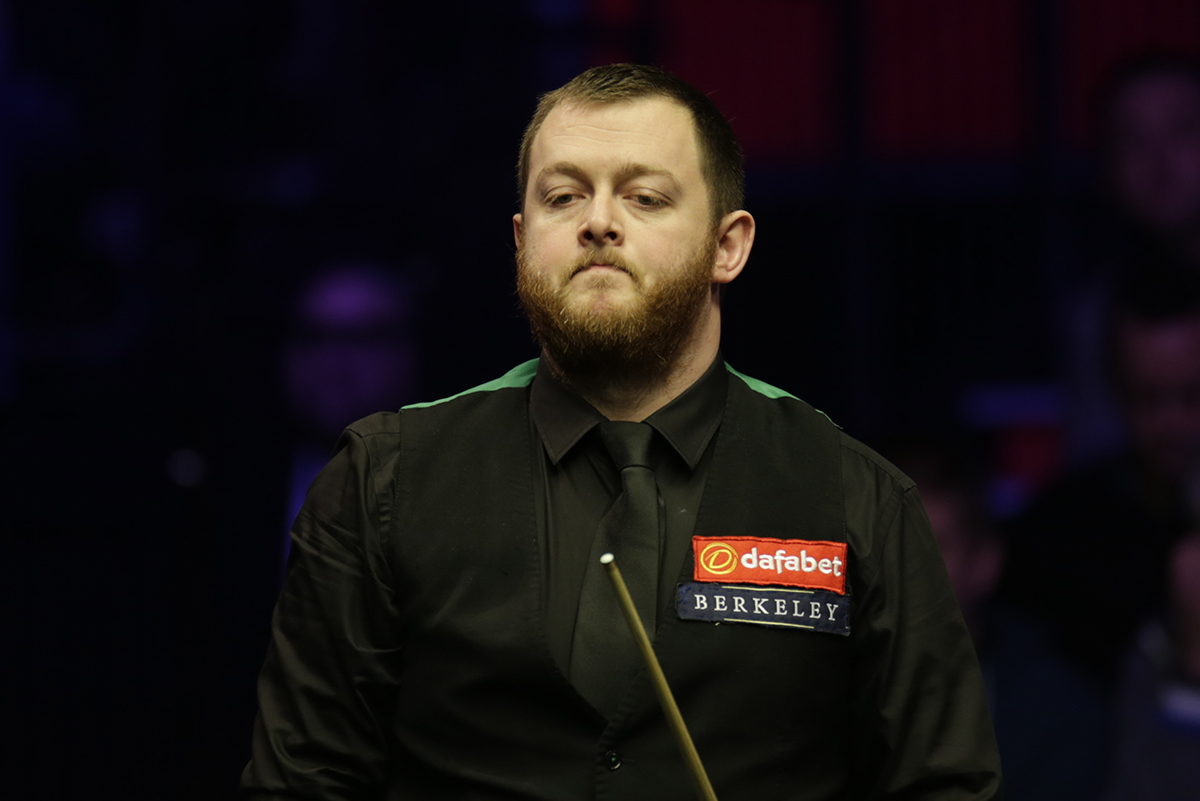 现出色的球 现出色的球